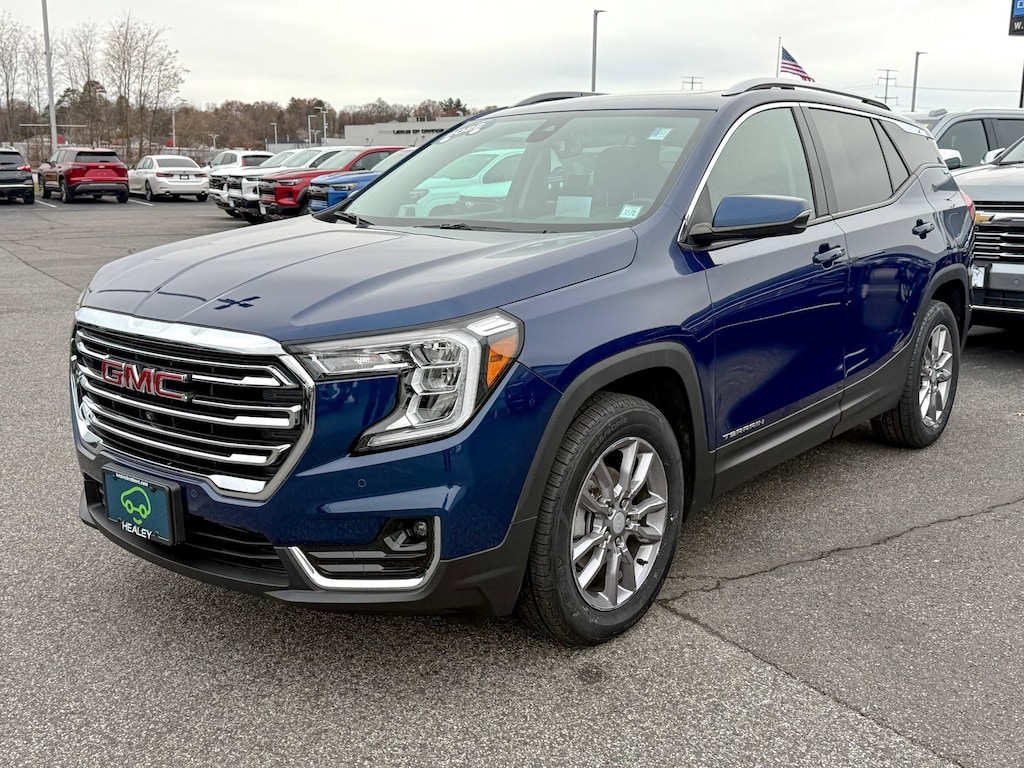 Used 2022 GMC Terrain SLT SUV