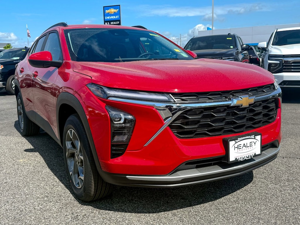 New 2026 Chevrolet Trax LT SUV