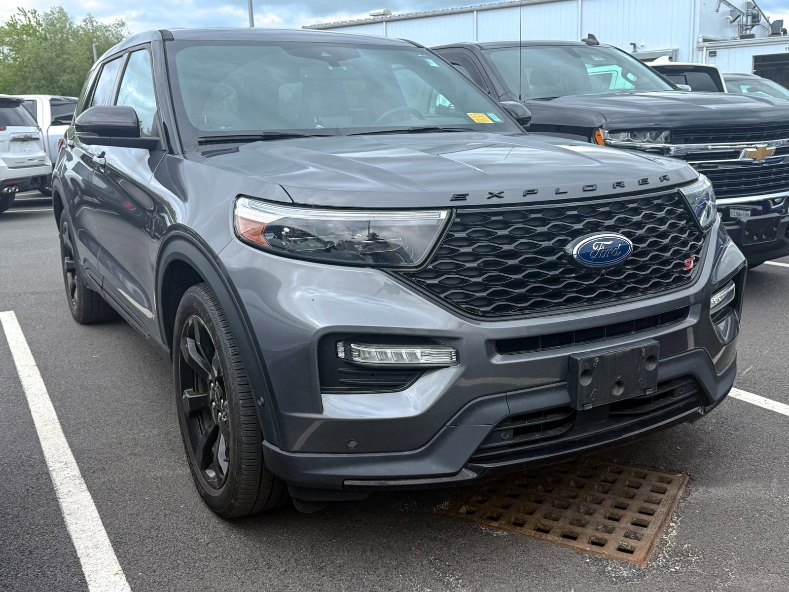 2021 Ford Explorer ST 4WD's photo
