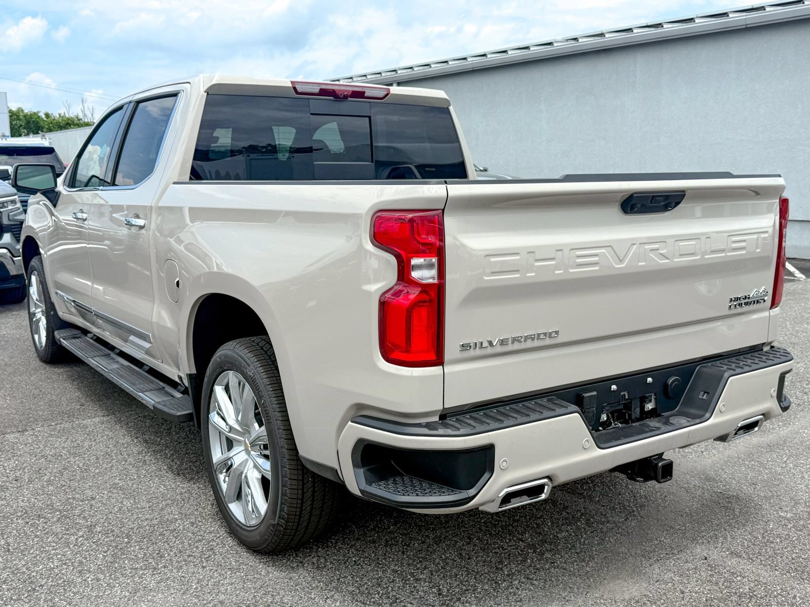 2026 Chevrolet Silverado 1500 High Country - Photo 5