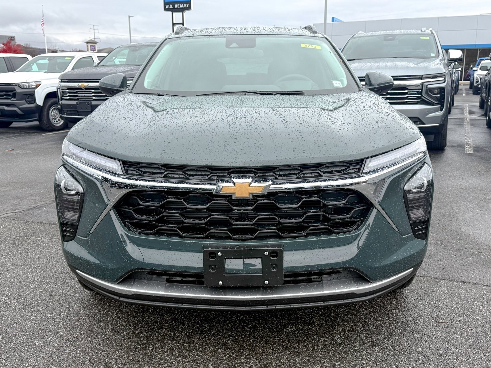 2026 Chevrolet Trax LT photo 2