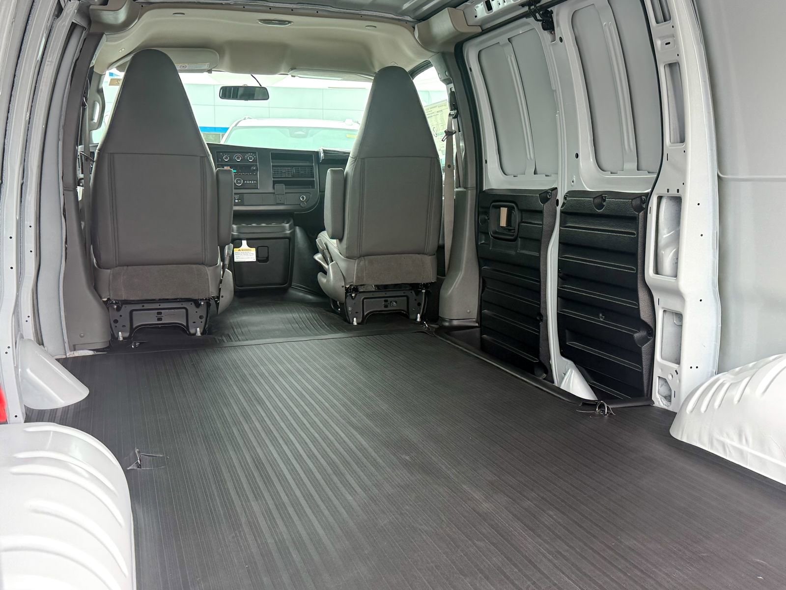 2026 Chevrolet Express Cargo Work Van - Photo 13