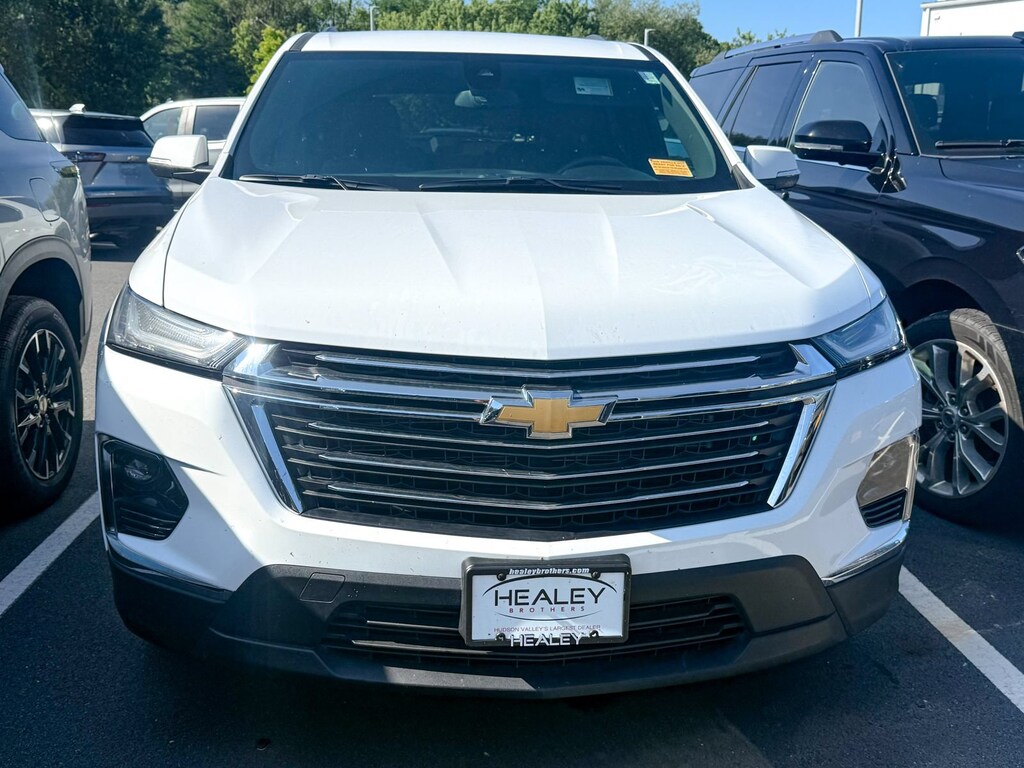 Used 2023 Chevrolet Traverse LT Leather SUV