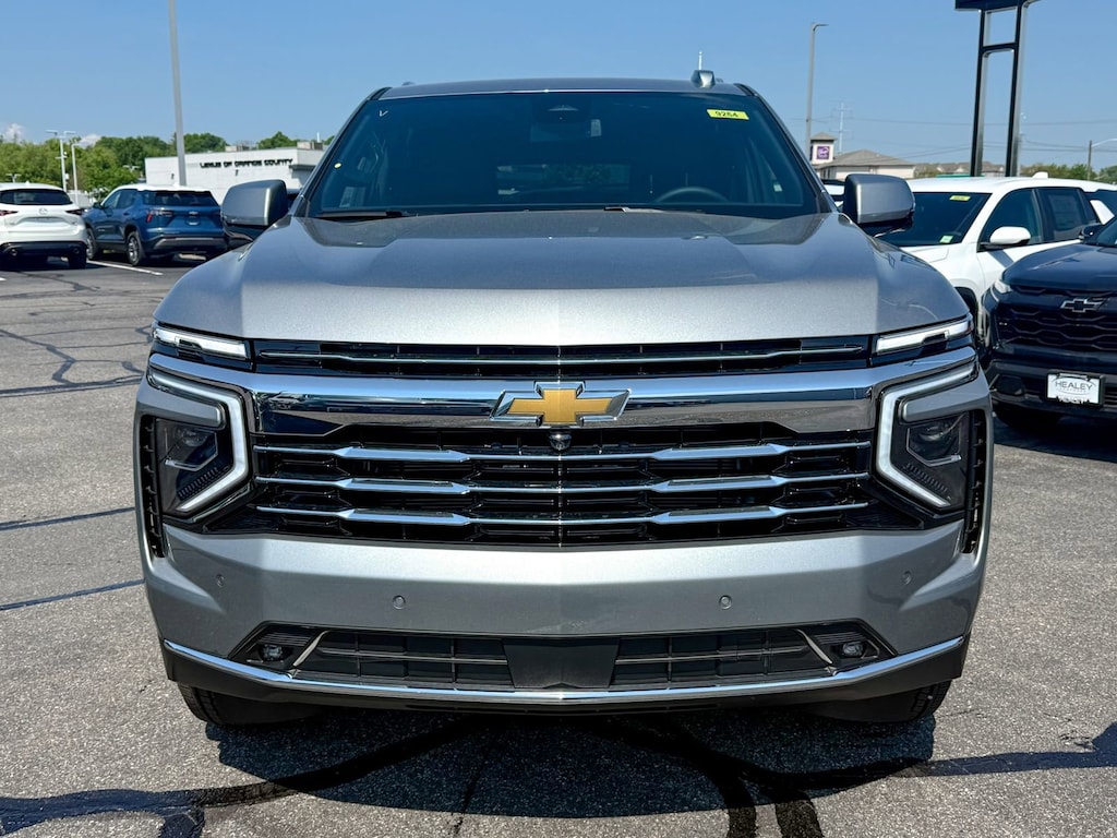 New 2026 Chevrolet Suburban LT SUV