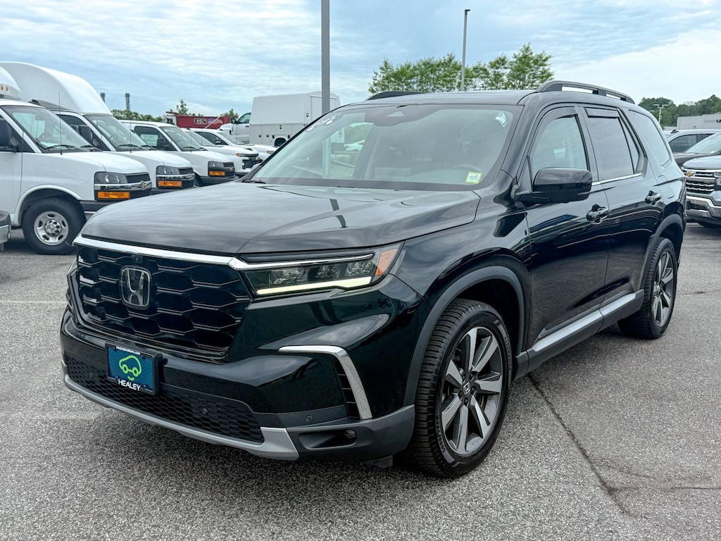 Used 2023 Honda Pilot AWD Elite SUV