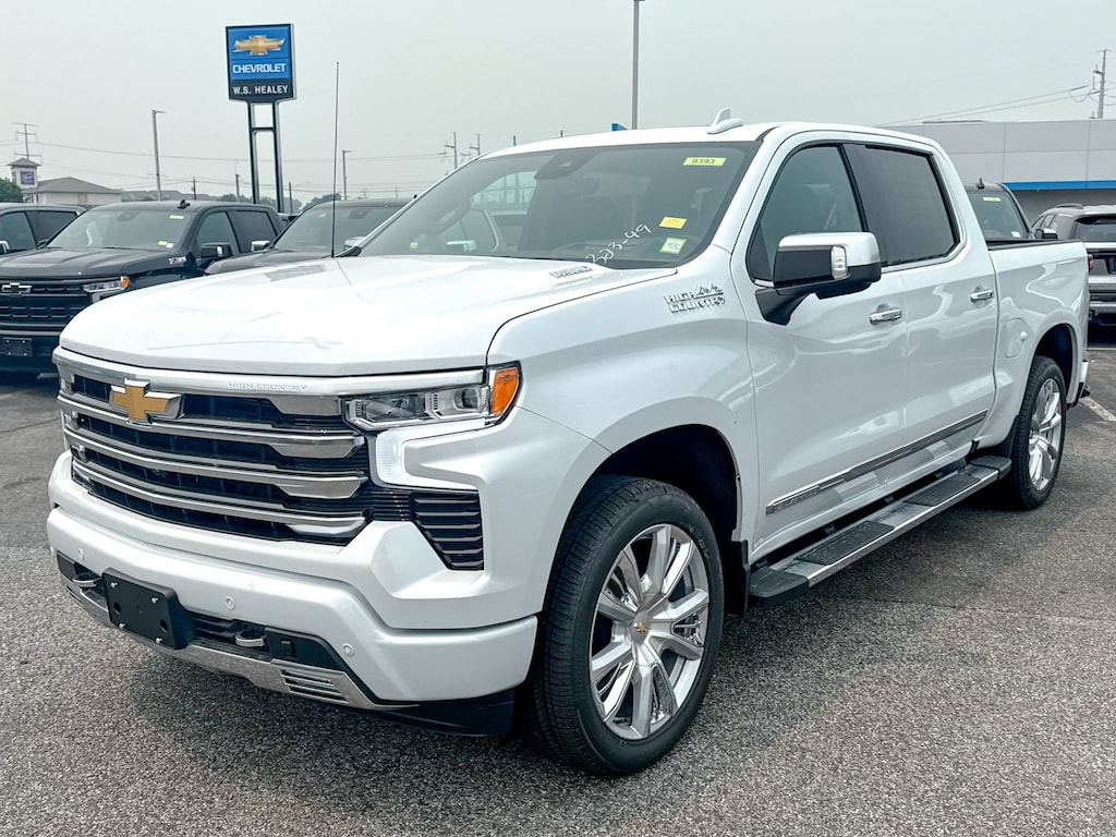 New 2026 Chevrolet Silverado 1500 High Country Truck Crew Cab