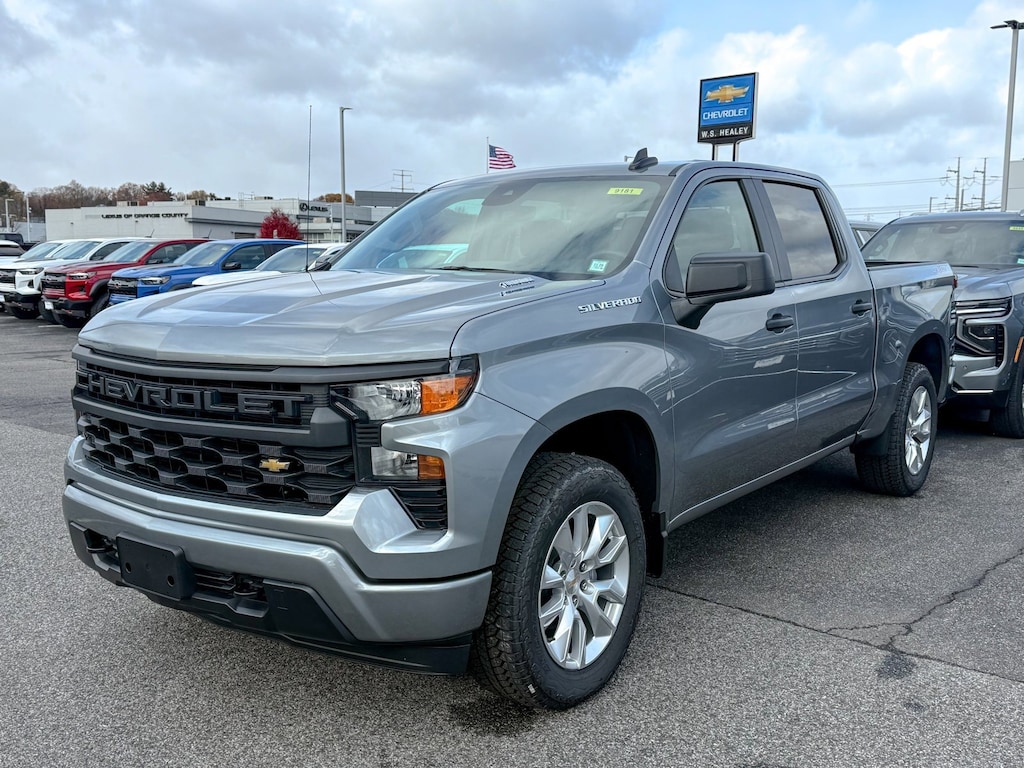 New 2026 Chevrolet Silverado 1500 Custom Truck Crew Cab