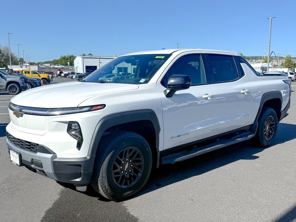 New 2026 Chevrolet Silverado EV LT - Extended Range Truck Crew Cab