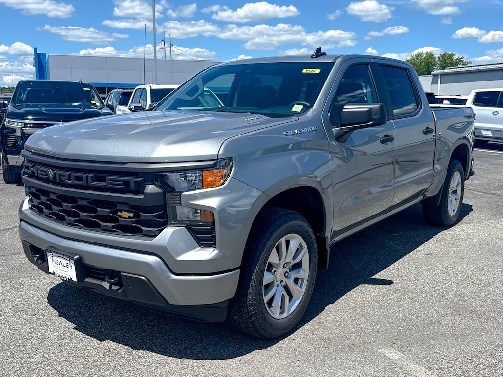 New 2026 Chevrolet Silverado 1500 Custom Truck Crew Cab