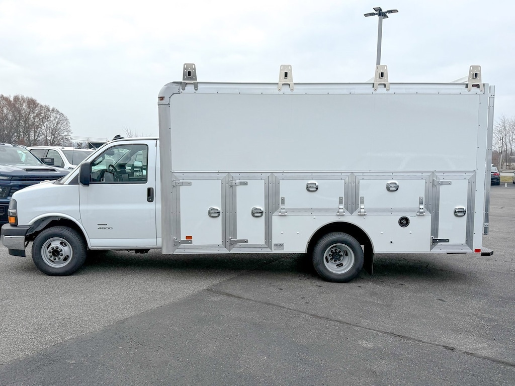 New 2025 Chevrolet Express Cutaway 4500 2WT Cutaway Van