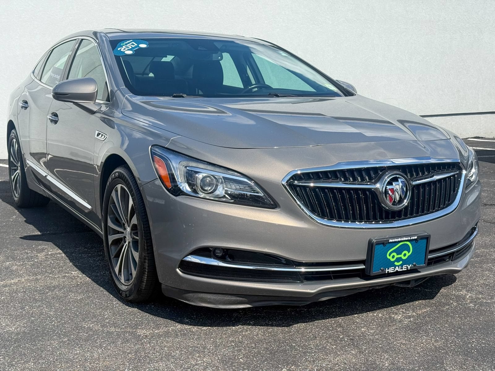 Used 2017 Buick LaCrosse Premium with VIN 1G4ZS5SS3HU149791 for sale in New Hampton, NY