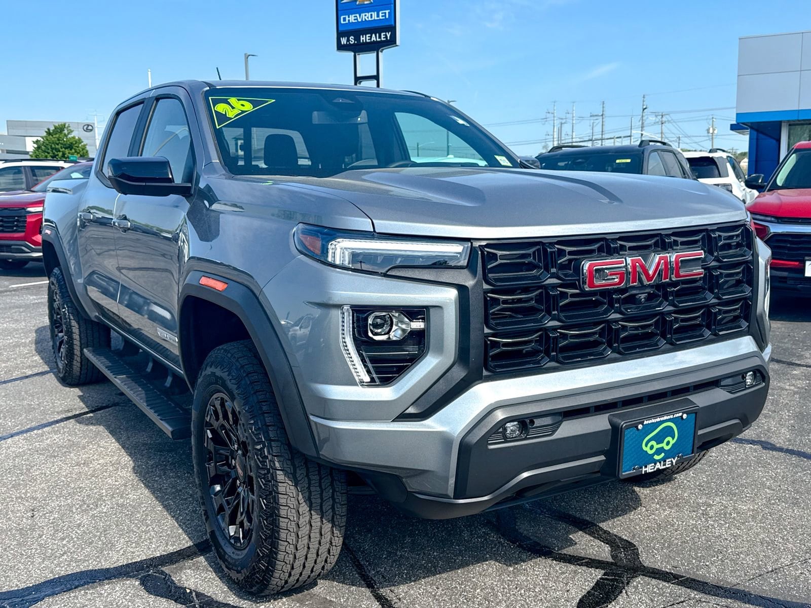 2026 GMC Canyon 4WD Elevation Crew Cab Short Box's photo