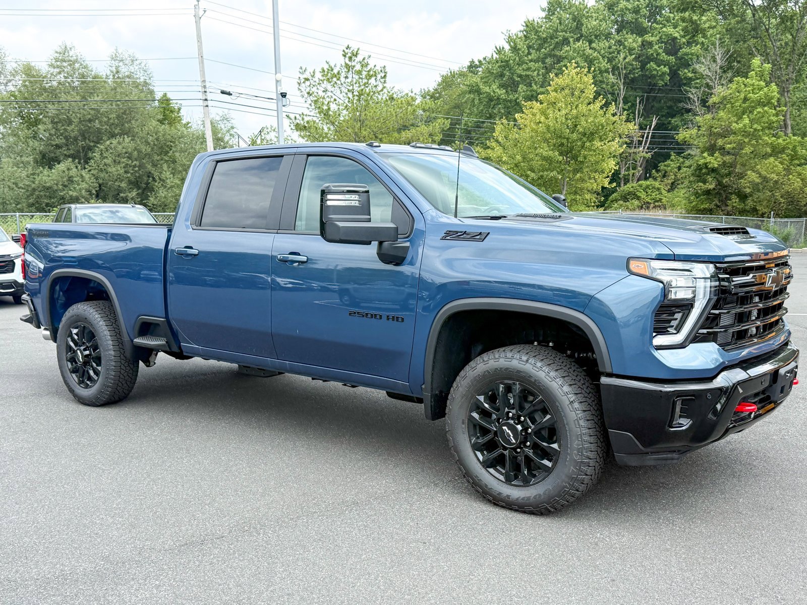 2025 Chevrolet Silverado 2500 HD Truck Crew Cab 