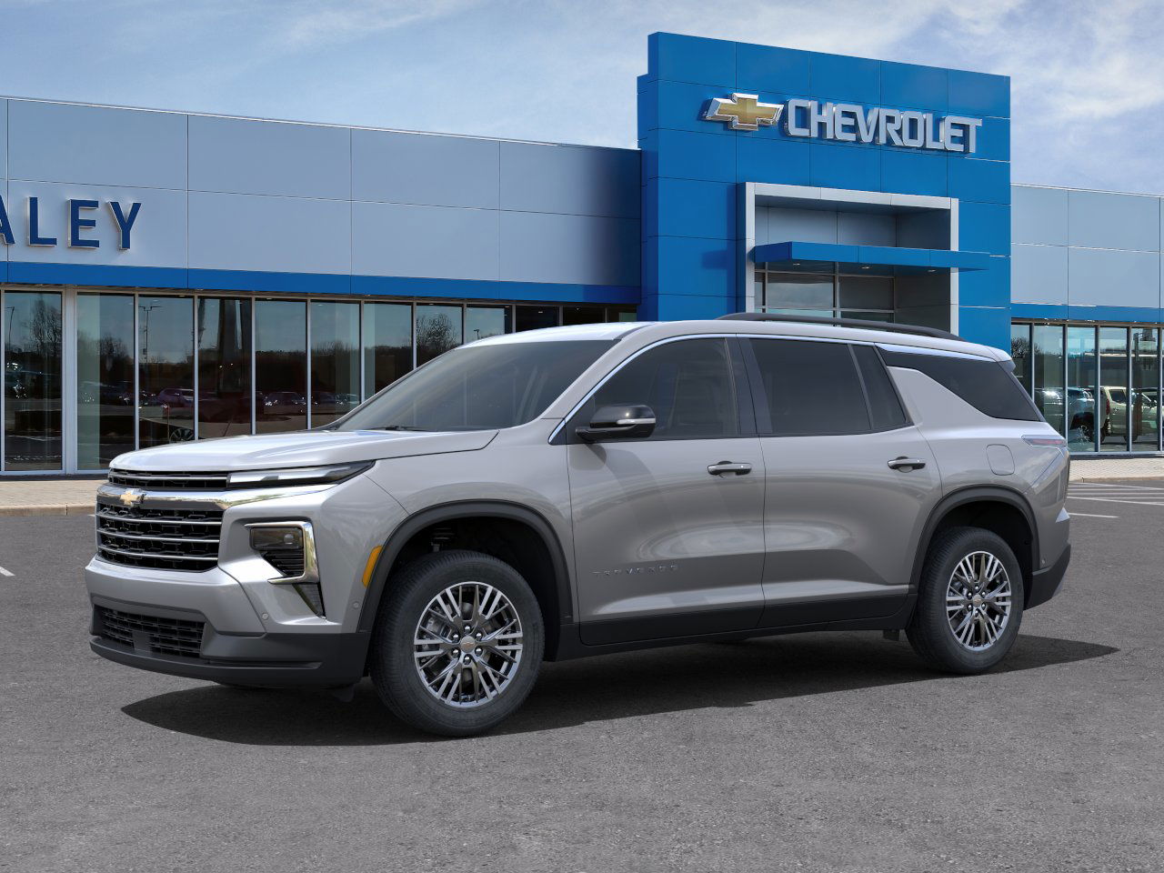 2025 Chevrolet Traverse photo 2