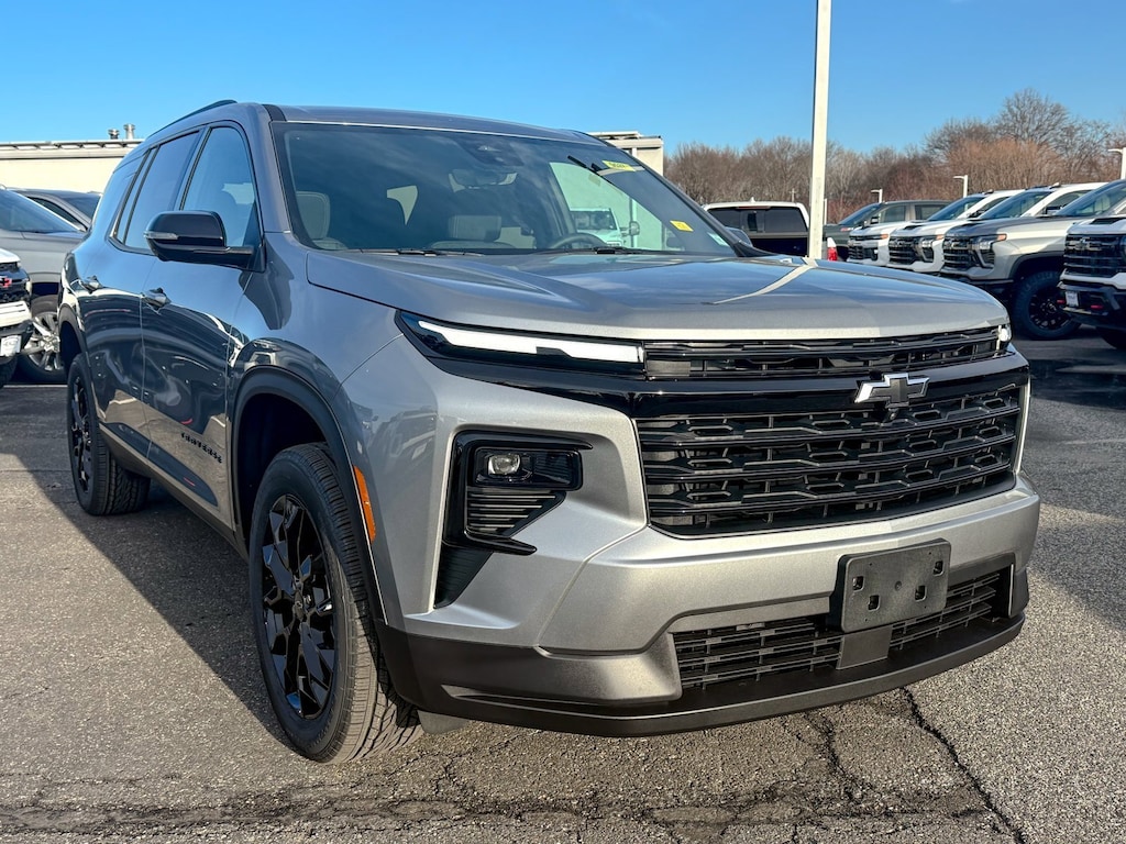New 2026 Chevrolet Traverse LT SUV