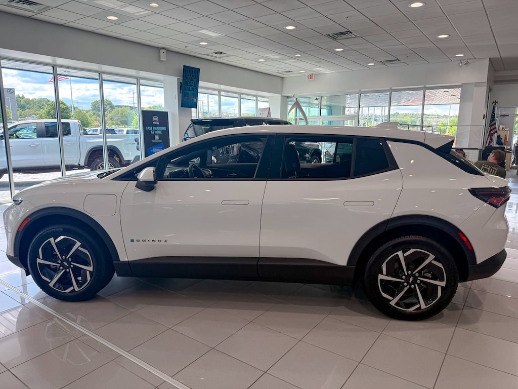 New 2026 Chevrolet Equinox EV LT SUV