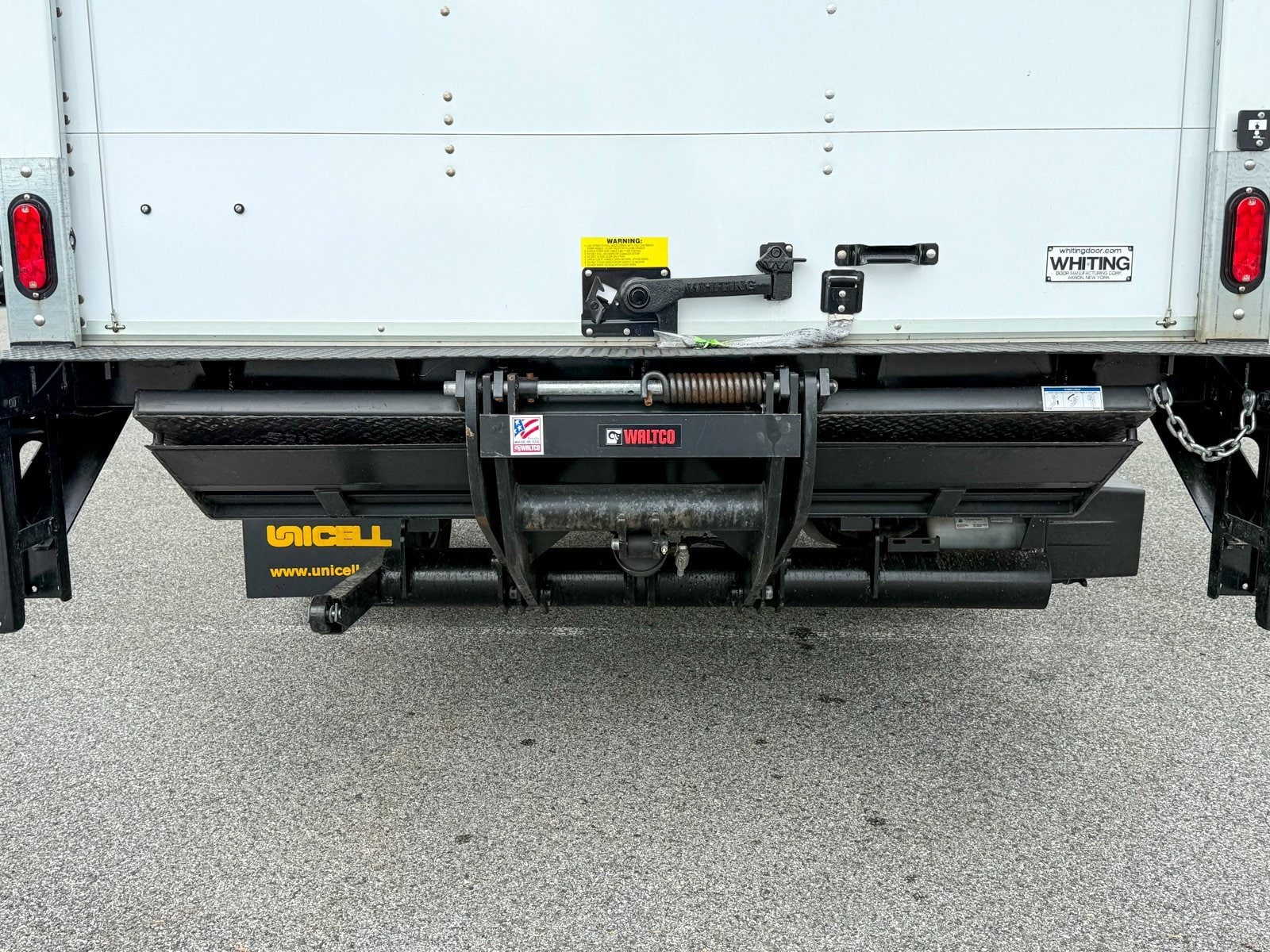 2025 Chevrolet Express Cutaway Base photo 20