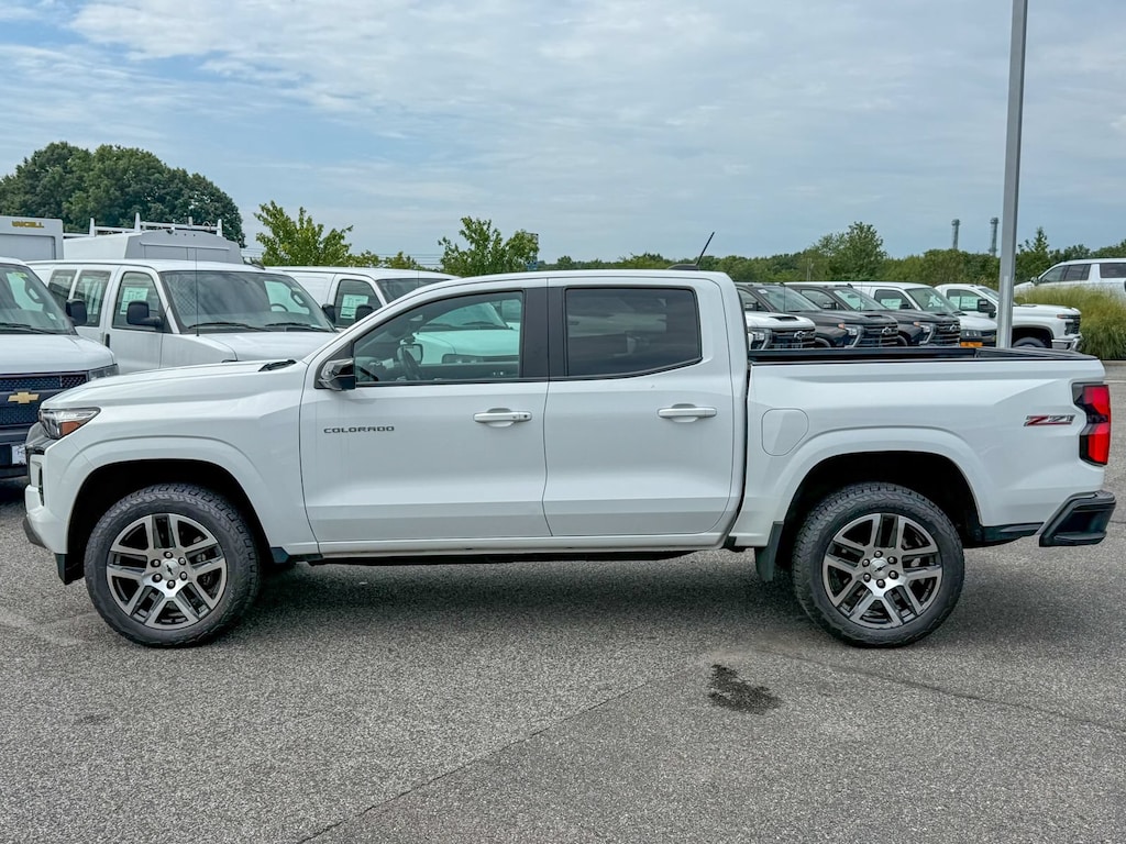Used 2023 Chevrolet Colorado Z71 Truck Crew Cab