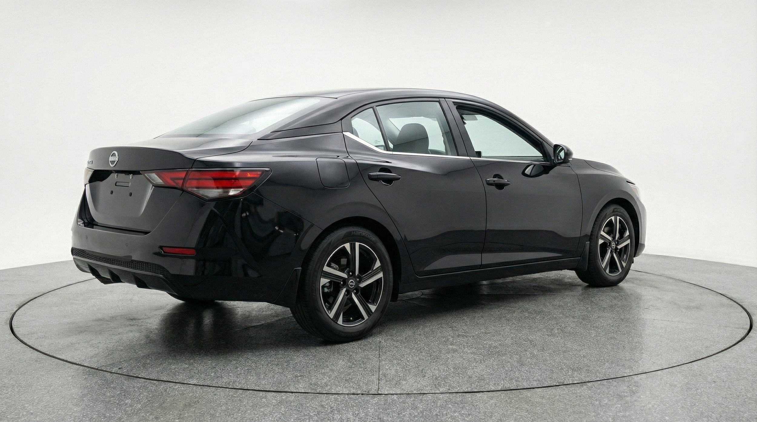 Thumbnail: 2025 Nissan Sentra - 9