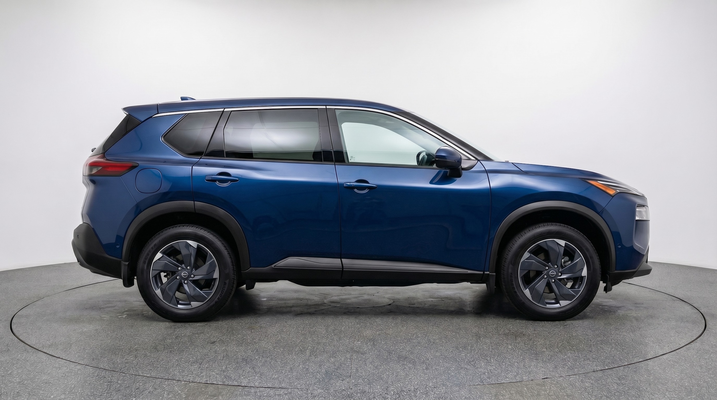 Thumbnail: 2025 Nissan Rogue - 8