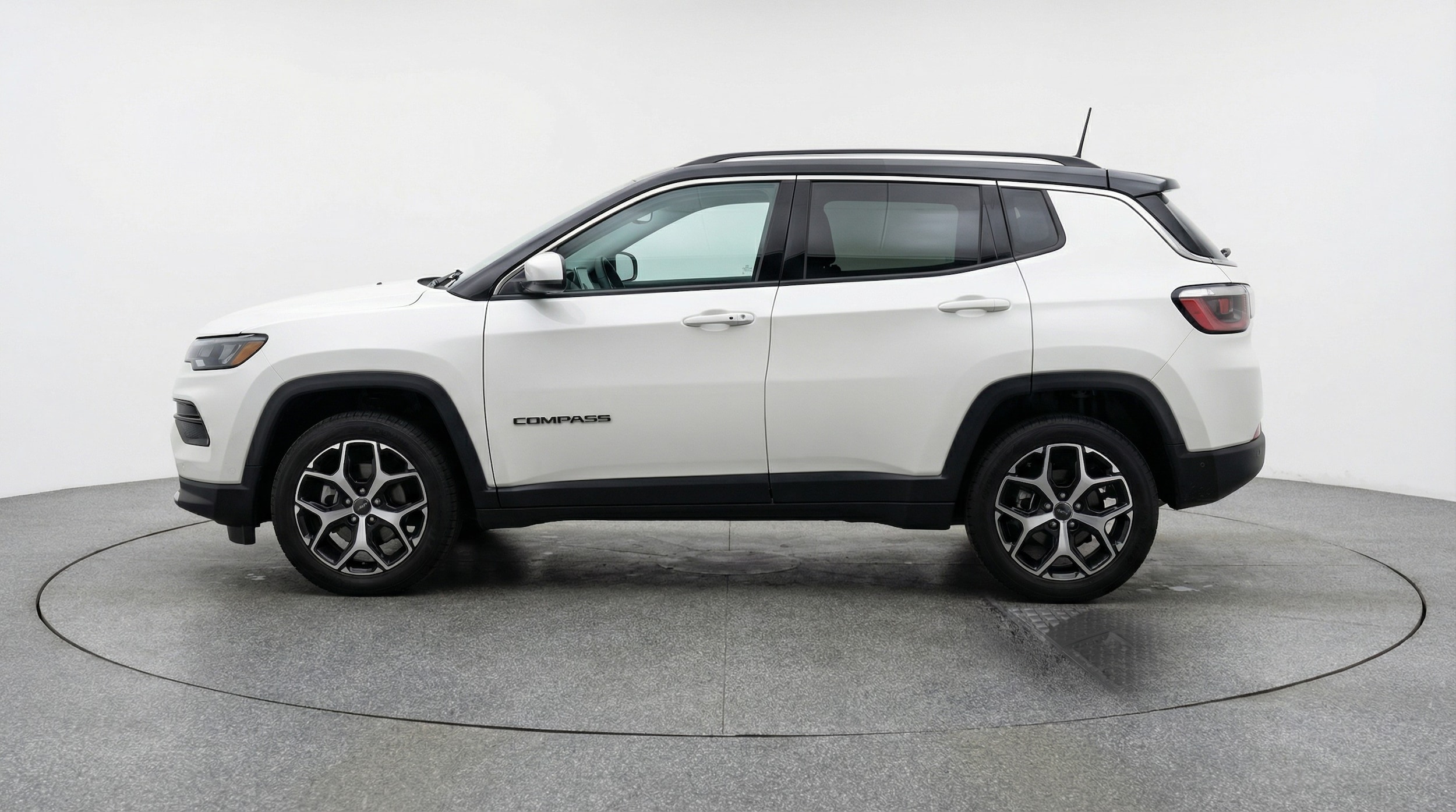 Thumbnail: 2025 Jeep Compass - 4