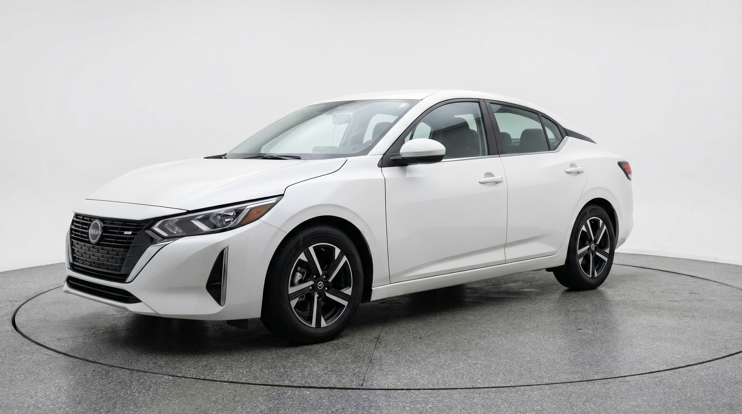 Thumbnail: 2025 Nissan Sentra - 3