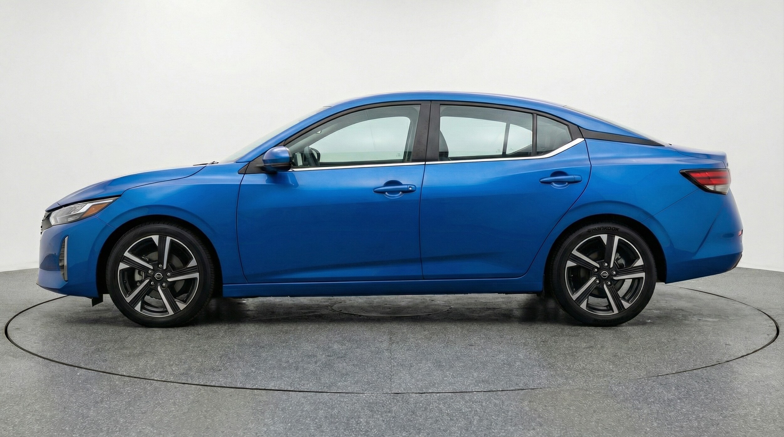 Thumbnail: 2025 Nissan Sentra - 4