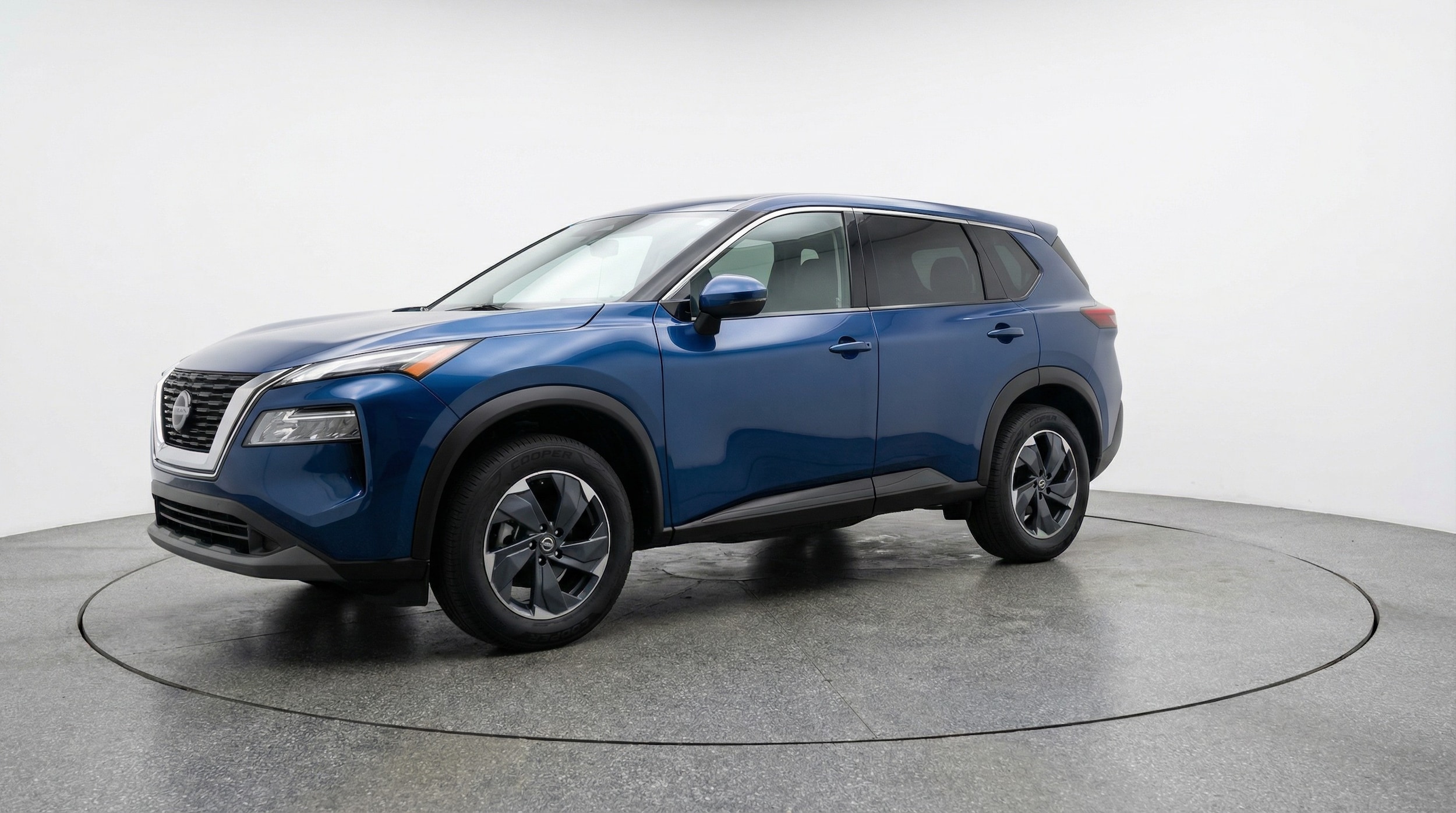 Thumbnail: 2025 Nissan Rogue - 3