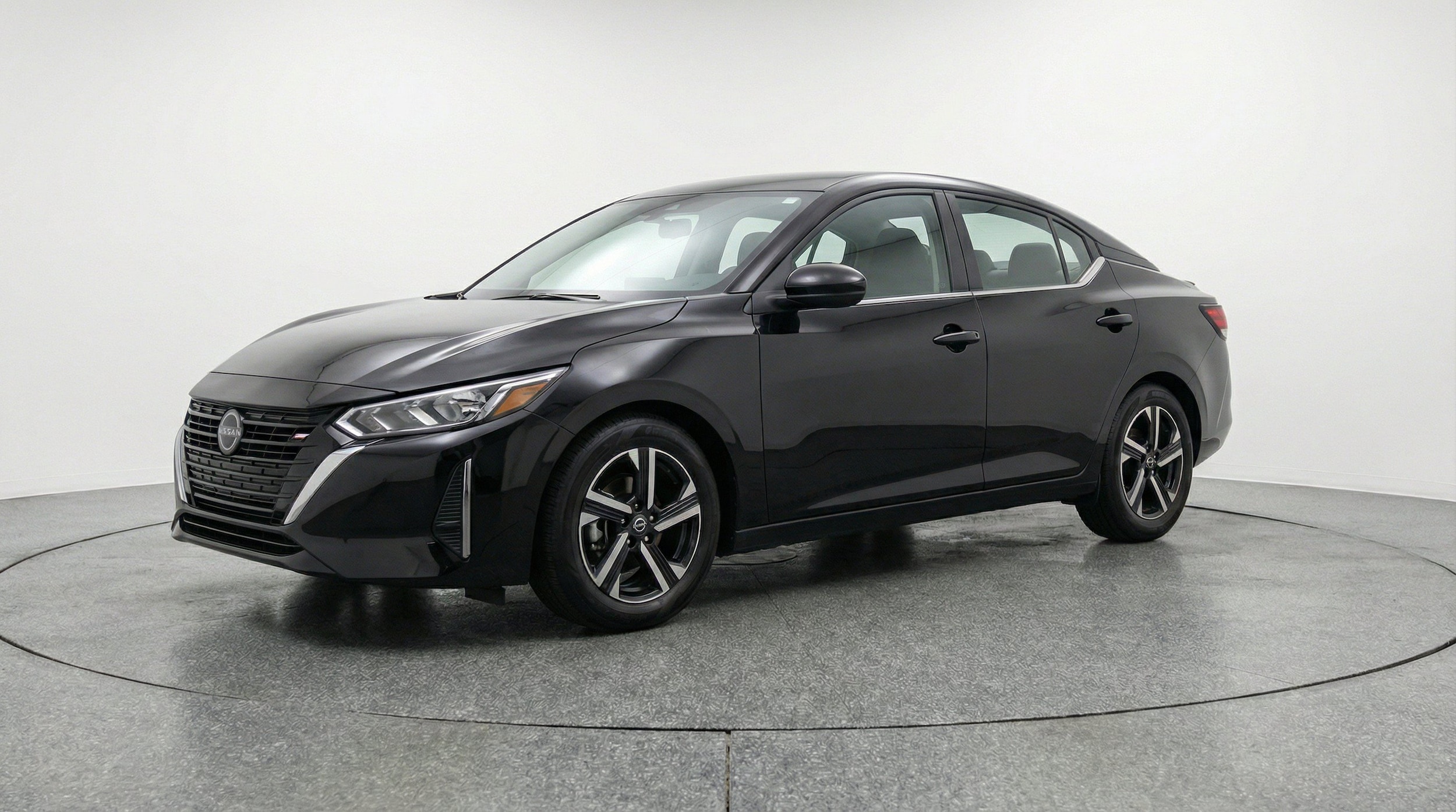 Thumbnail: 2025 Nissan Sentra - 3