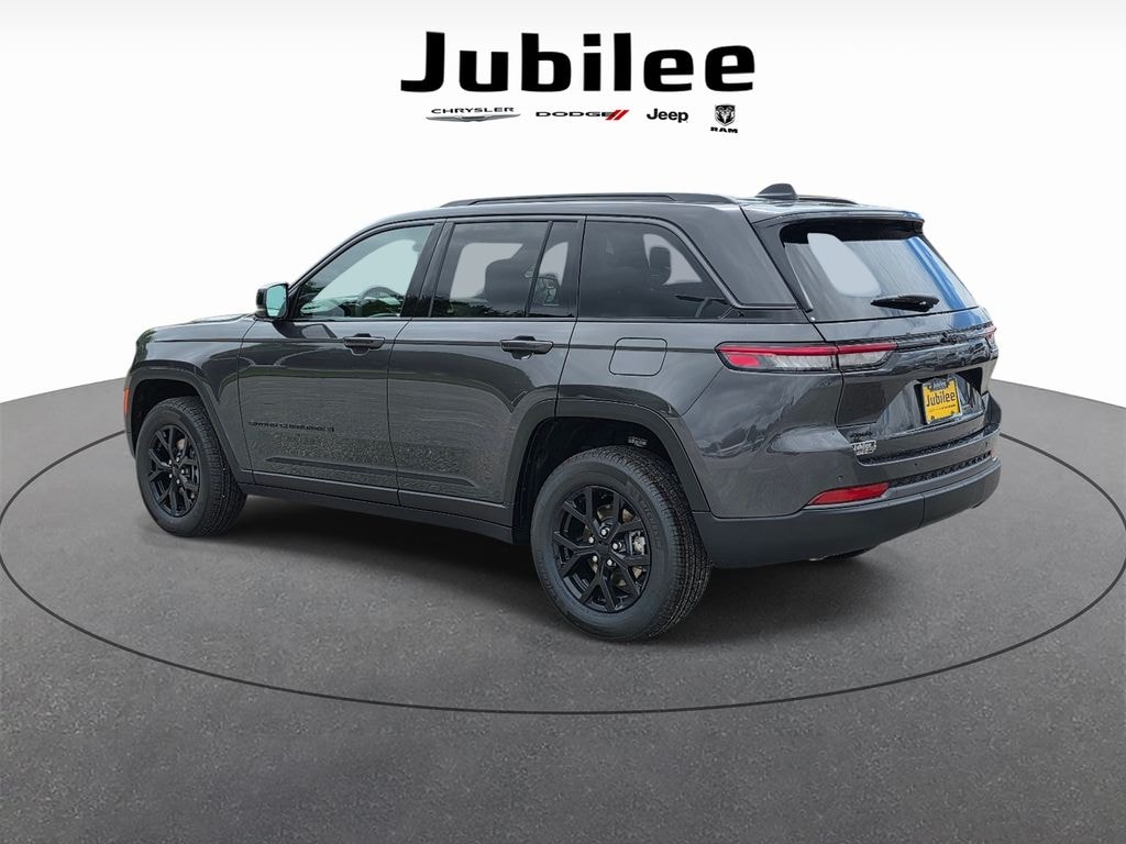 New 2026 Jeep Grand Cherokee LAREDO ALTITUDE 4X4 Sport Utility