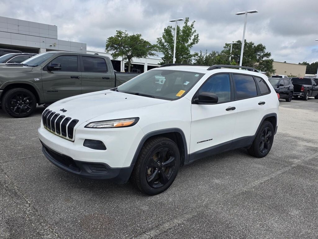 Used 2017 Jeep Cherokee Sport SUV