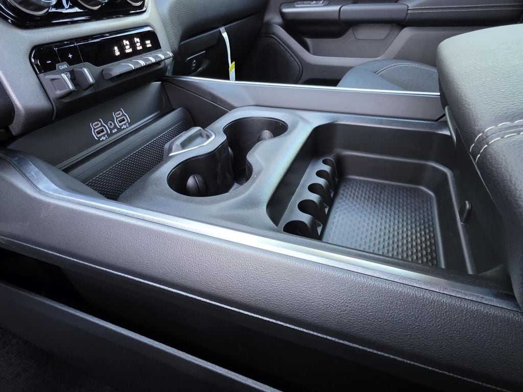 2026 RAM 1500 Big Horn/Lone Star - Photo 21