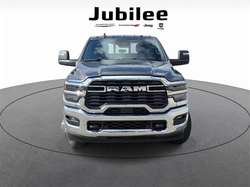 New 2026 Ram 3500 TRADESMAN CREW CAB 4X4 8' BOX Pickup