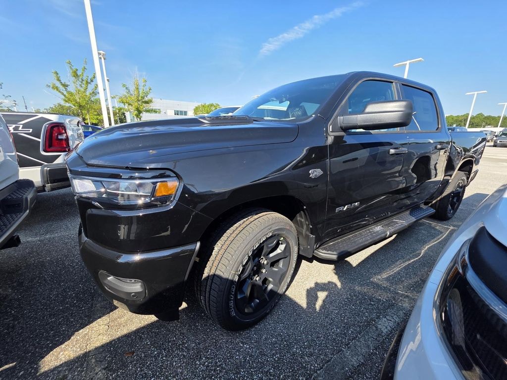 New 2027 Ram 1500 Express Pickup