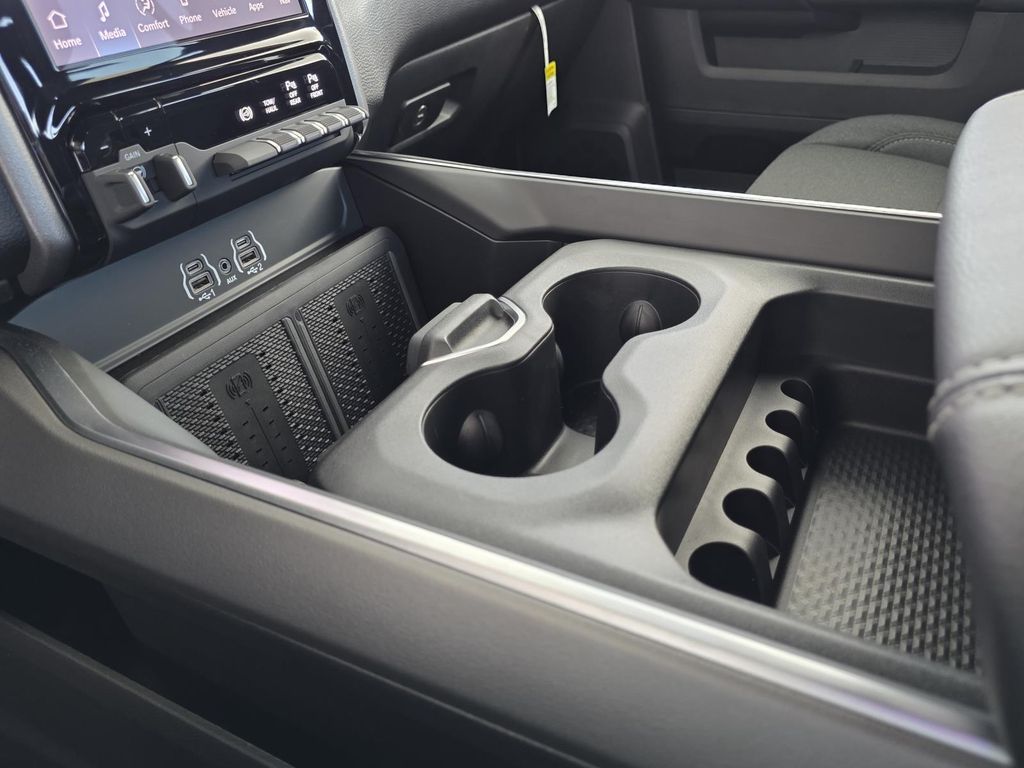 2026 RAM 2500 Big Horn - Photo 29