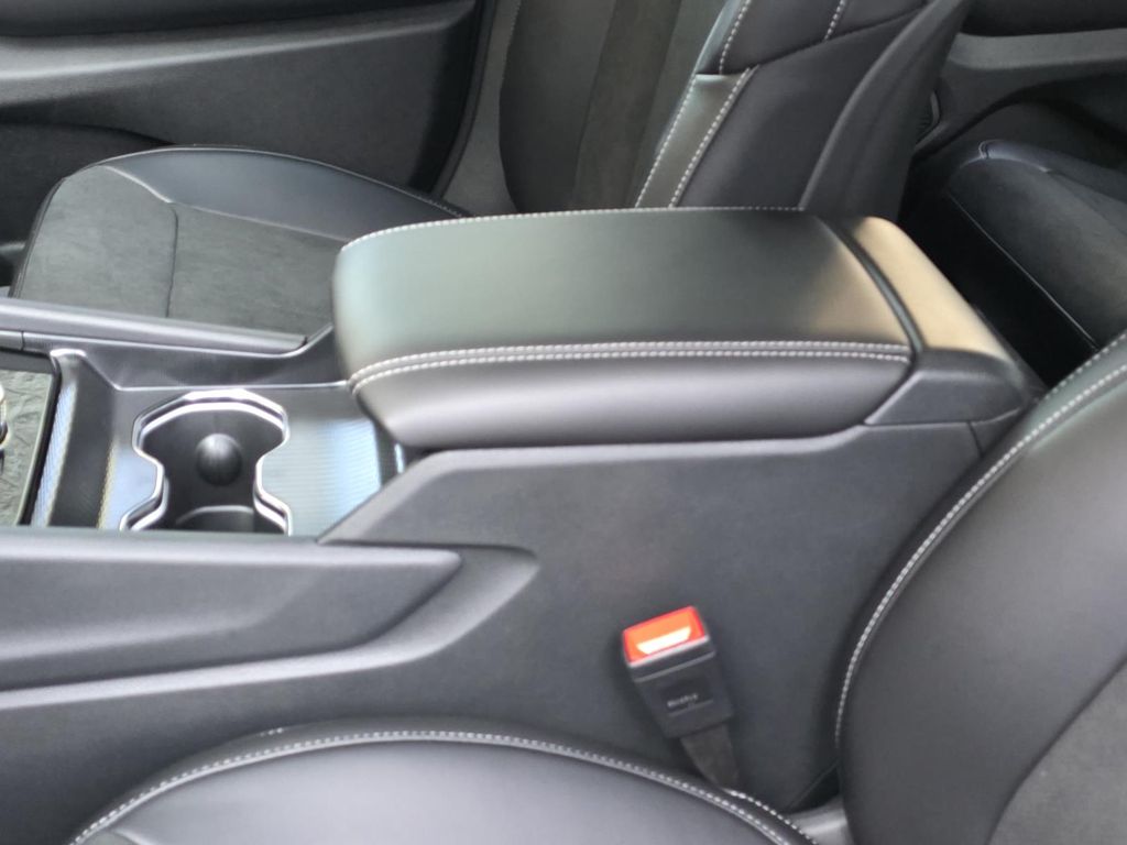2025 Jeep Grand Cherokee L Altitude - Photo 9