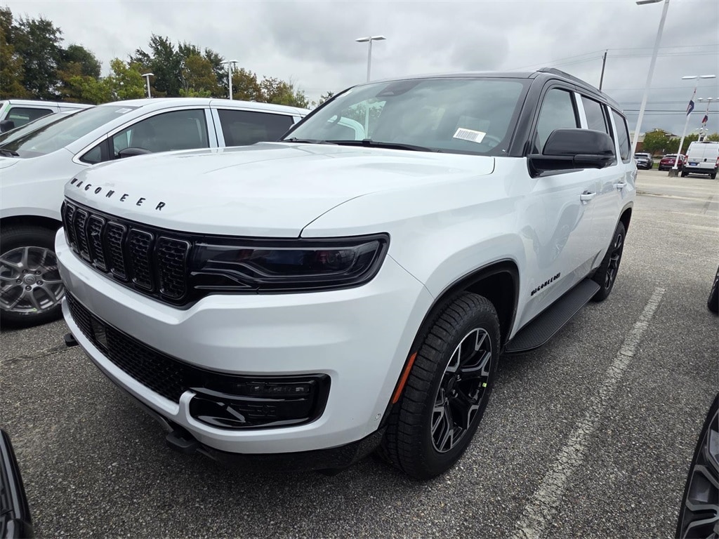 New 2025 Jeep Wagoneer OVERLAND 4X4 Sport Utility
