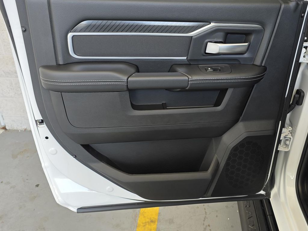 2026 RAM 2500 Big Horn - Photo 42