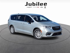 2026 Chrysler Pacifica SELECT Passenger Van