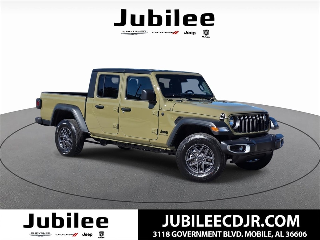 2025 Jeep Gladiator Sport S's photo