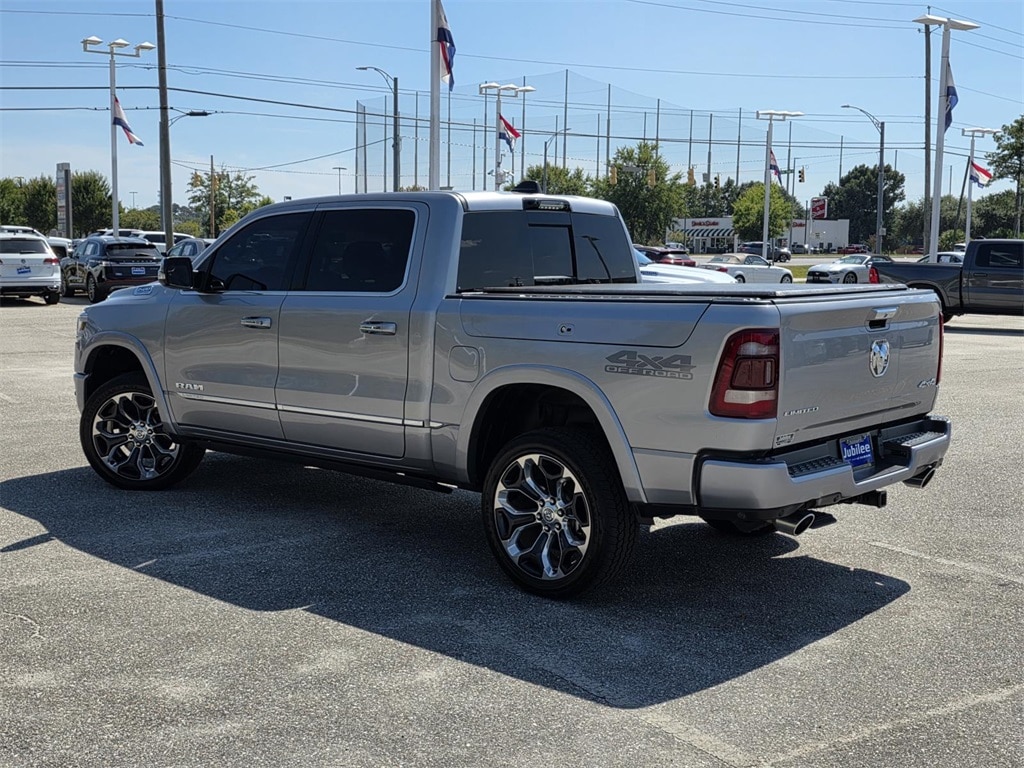 2022 Ram 1500 Limited photo 4