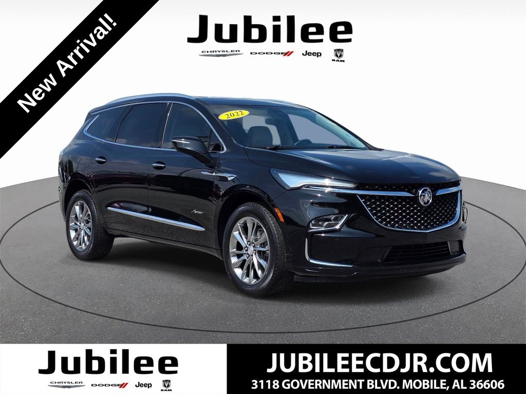 2022 Buick Enclave Avenir's photo