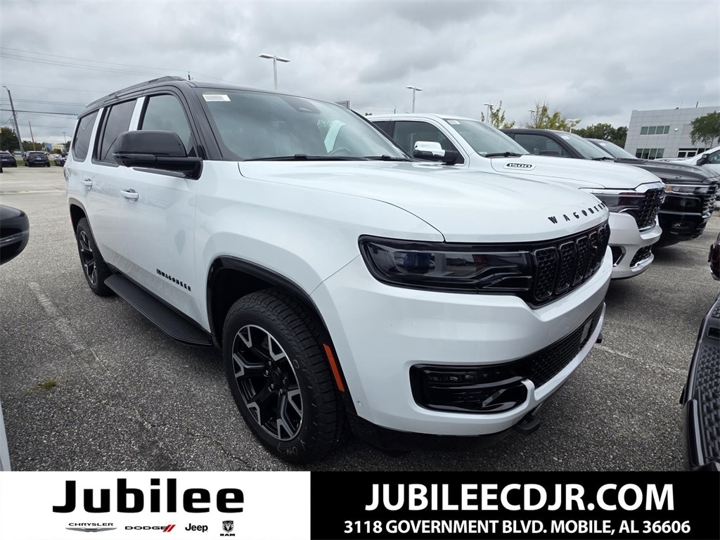 New 2025 Jeep Wagoneer OVERLAND 4X4 Sport Utility