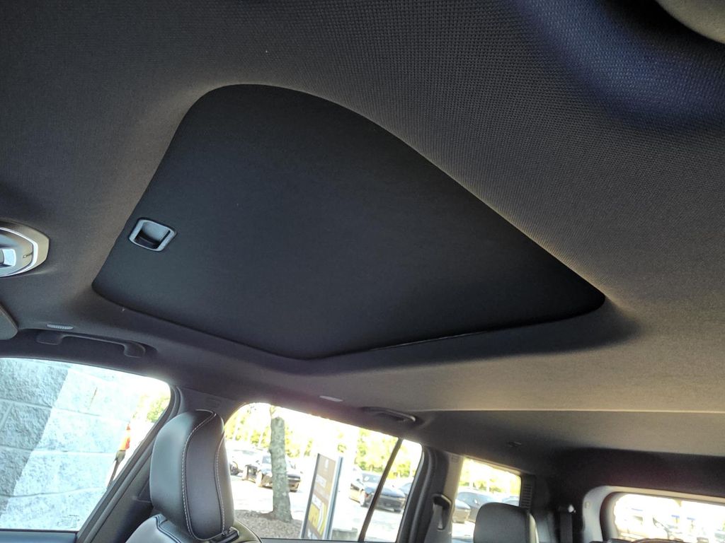 2025 Jeep Grand Cherokee L Altitude - Photo 8