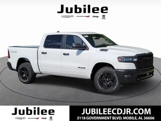 2025 Ram 1500 WARLOCK CREW CAB 4X4 5'7 BOX Pickup