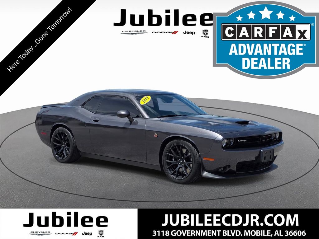 2019 Dodge Challenger R/T Scat Pack's photo