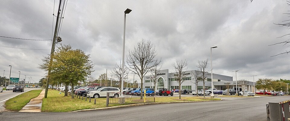 Exterior view of Jubilee Chrysler, Dodge, Jeep, RAM Mobile serving Pascagoula