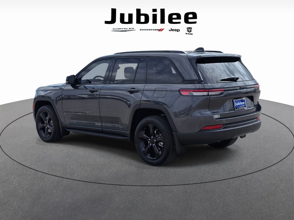 Used 2025 Jeep Grand Cherokee Altitude X SUV