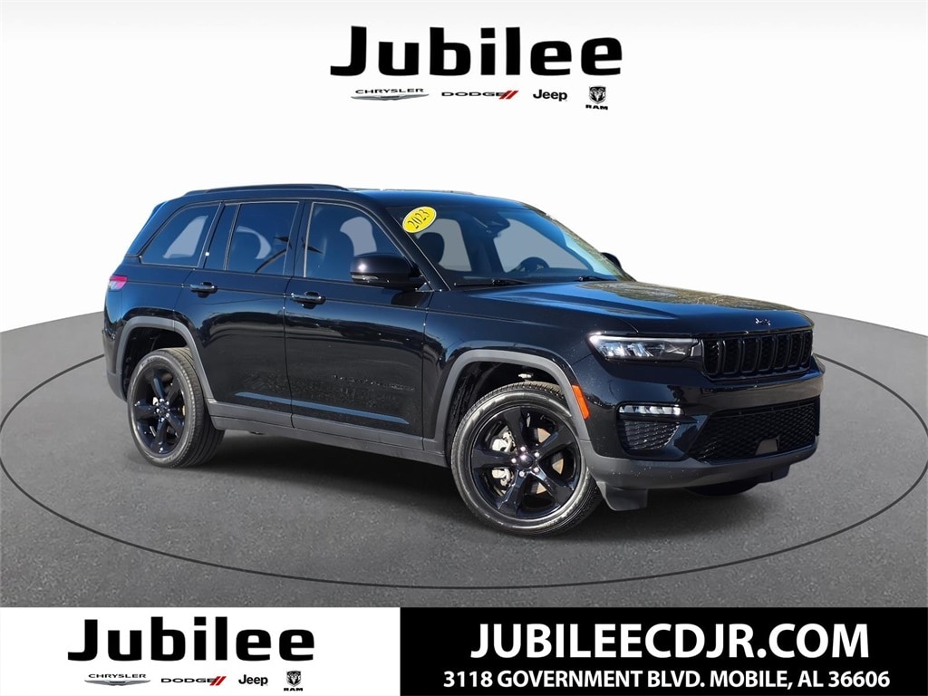 2023 Jeep Grand Cherokee Limited's photo