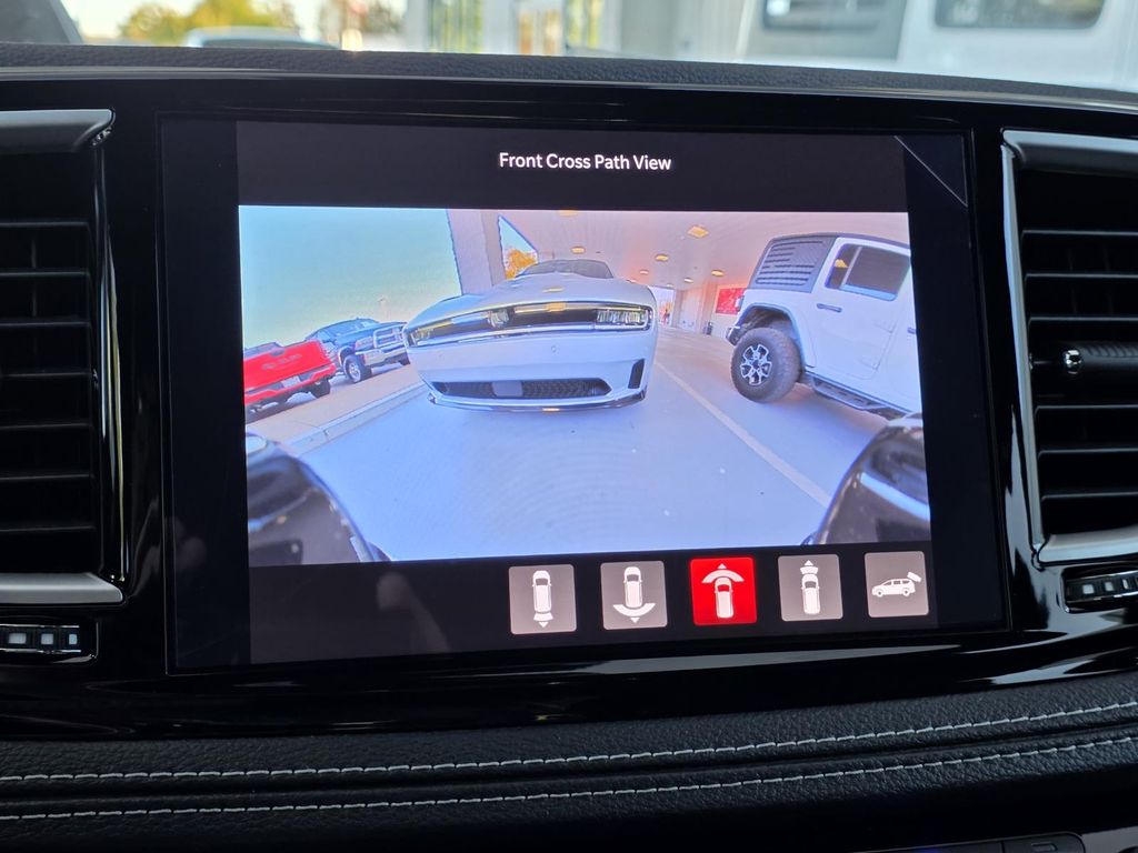 2026 Chrysler Pacifica Select - Photo 19